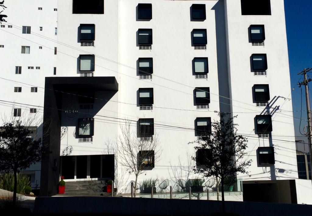 VN Hotel Monterrey Buitenkant foto